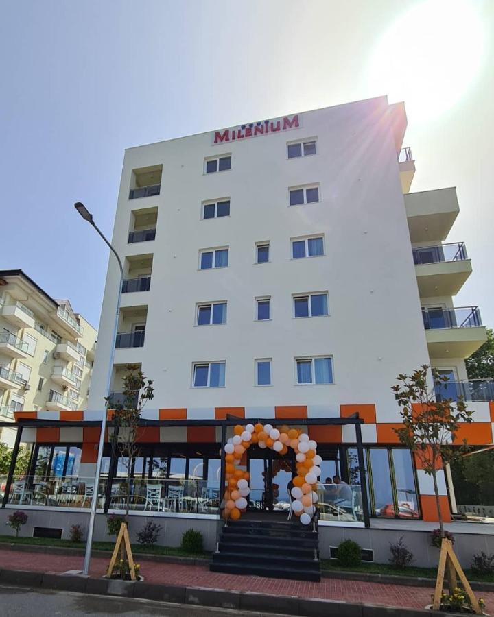 Milenium Hotel Shëngjin Kültér fotó